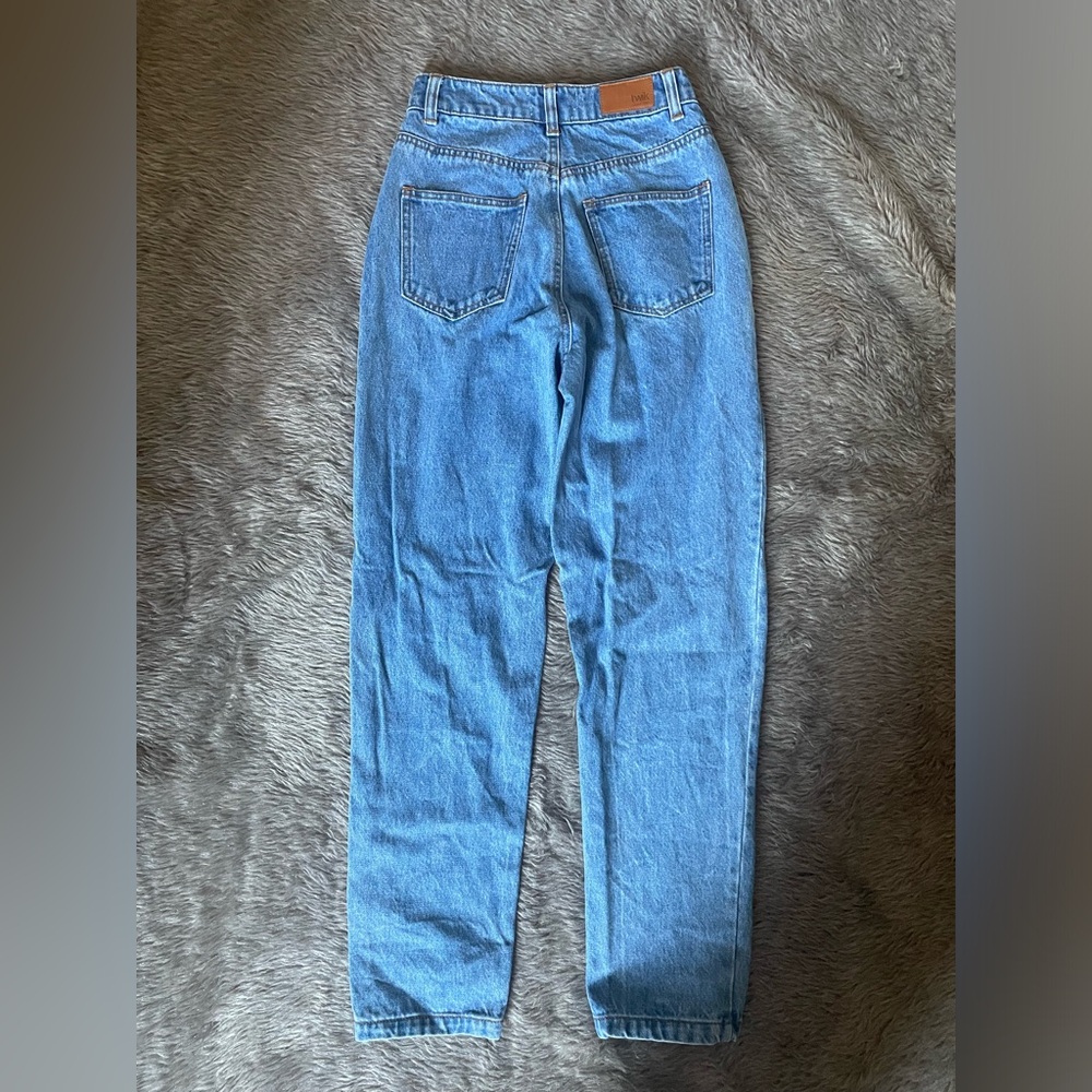 Women’s High Waisted “ Old School “ Fit Jeans ( 24 ) - Picture 2 of 5